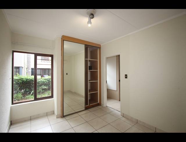 1 BEDROOM APARTMENT TO LET IN MORNING HILL